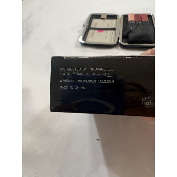 ME Makeover Essentials Lip Trio Gloss & Plumper Gloss Shades Leather Clutch New - Picture 4 of 5